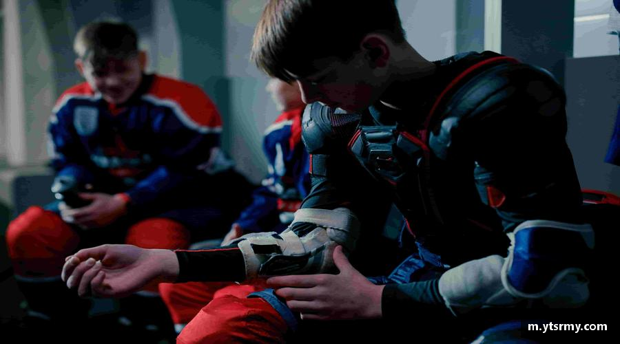 坚持拼搏，超越极限，开启不一样的人生。